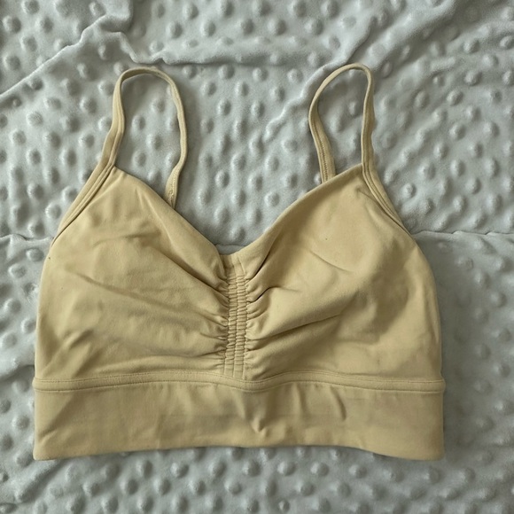 Lululemon sports bra - Picture 1 of 3